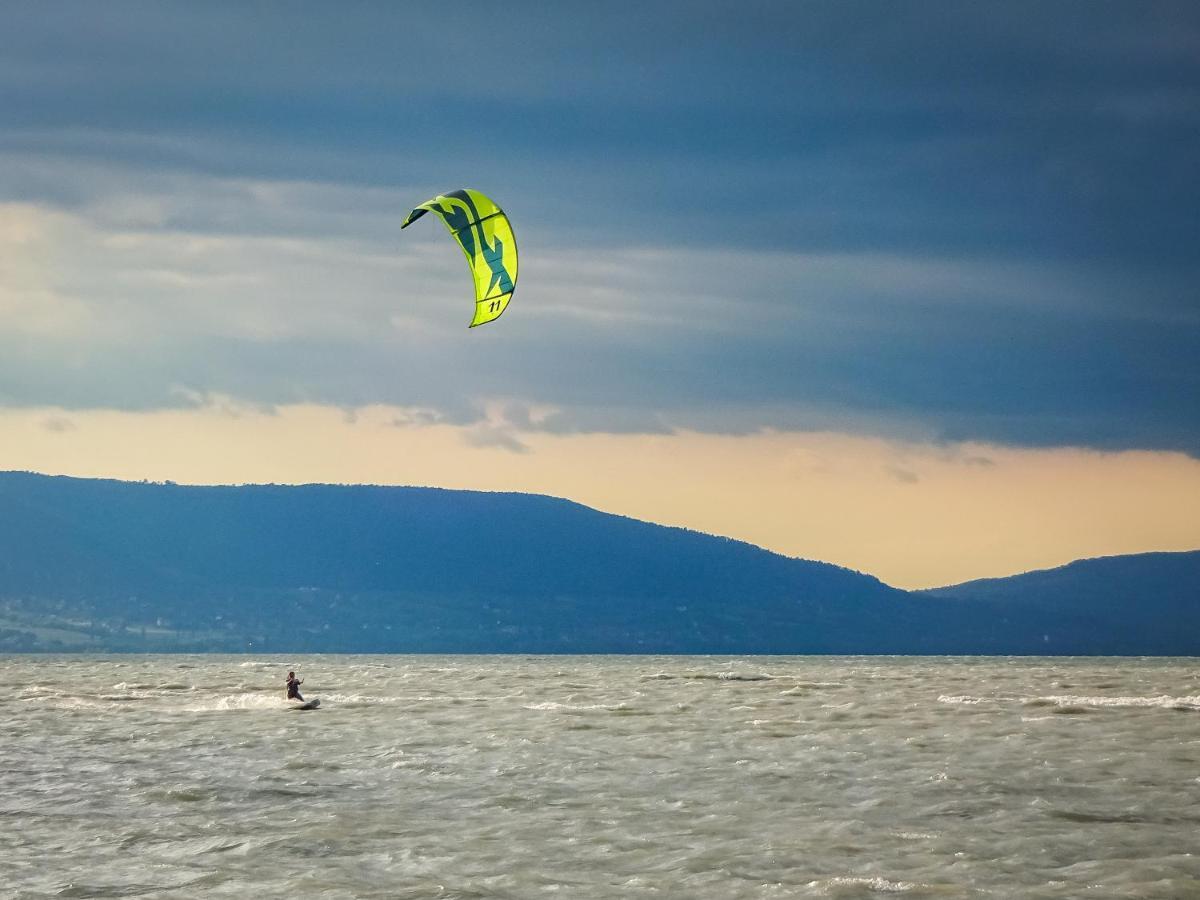 Komfort Home Bursport Bt. Haz Balatonfenyves Exterior photo