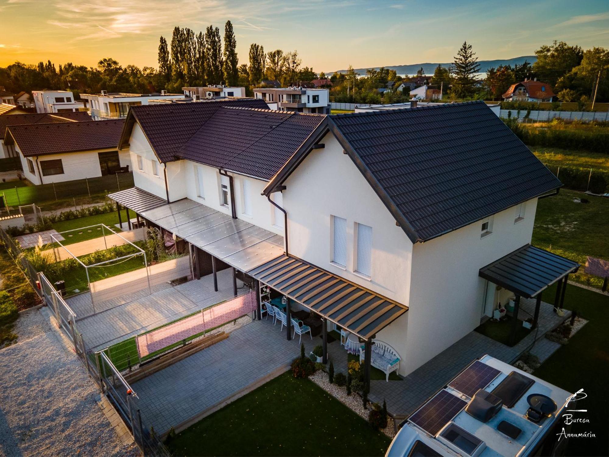 Komfort Home Bursport Bt. Haz Balatonfenyves Exterior photo